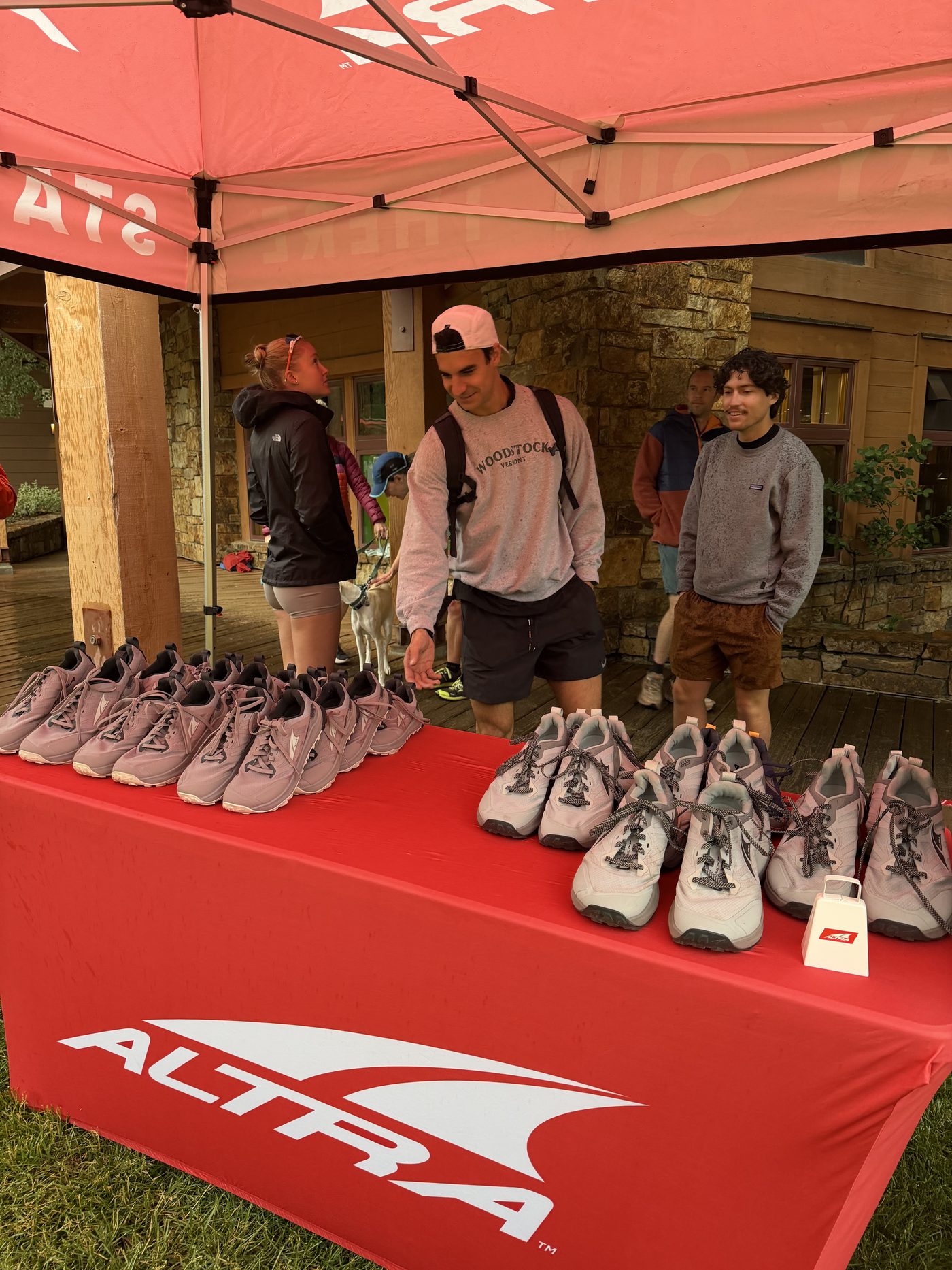 Rendezvous Run Club at the Altra shoe demo